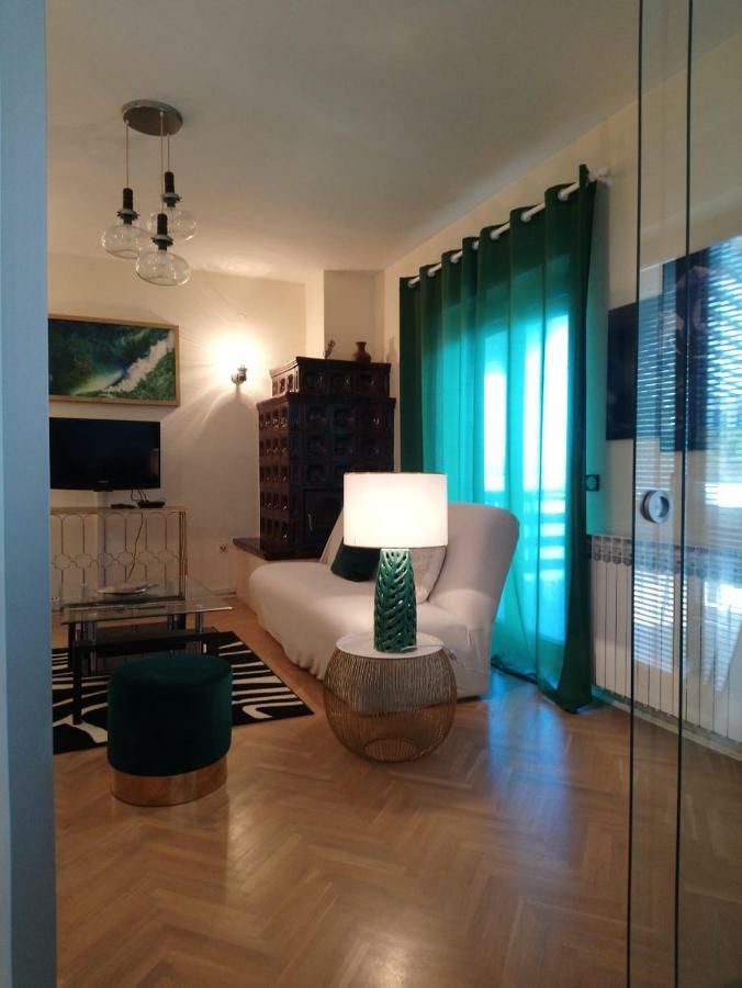 Vacation Home Viducic Dragove Eksteriør bilde